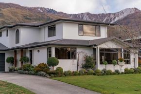 Stonebrook - Wanaka Holiday Home